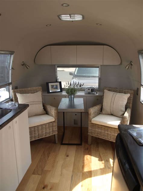 Caravaning in Style: Interior Design Ideas | Lewis RV