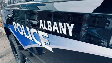 Sheriff's Office investigates after Albany Police officer crashes ...