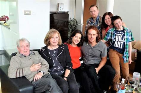 imgur.com | Sam heughan family, Sam heughan outlander, Sam heughan