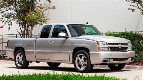 2006 Chevrolet Silverado SS Pickup - CLASSIC.COM