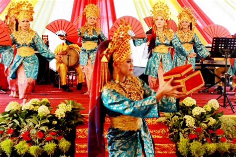 Indahnya Tarian Adat Dan Budaya Melayu – NBKomputer