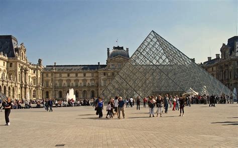 Stock Pictures: The Louvre Museum Paris - exterior and interior with pieces of art