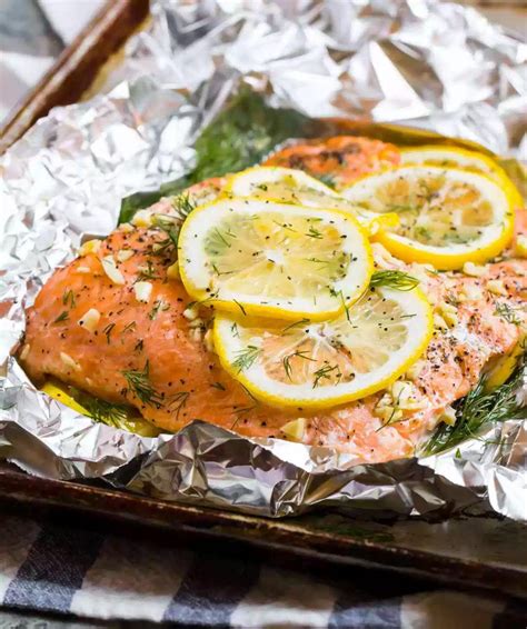 Healthy Grilled Salmon in Foil | Bbq salmon recipes, Grilled salmon ...