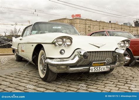 Retro Car Cadillac Eldorado Editorial Stock Photo - Image of rally, cadillac: 30610173