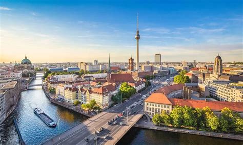 Guide to the Spree River in Berlin: Information, Course & Cruise ...