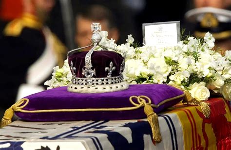 The True Story of the Koh-i-Noor Diamond -- and Why the British Won’t ...