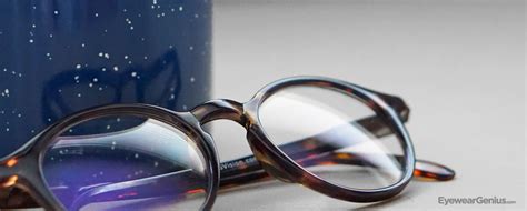 High Index Lenses & Glasses – Ultimate Buyer’s Guide 2021 - Eyewear Genius