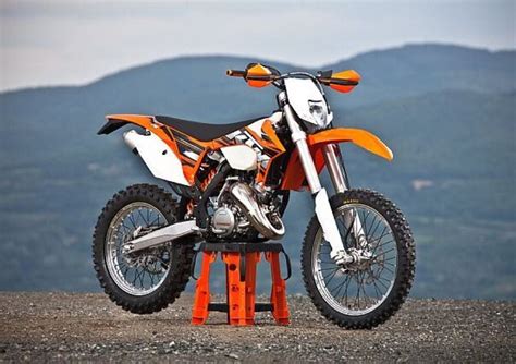 KTM EXC 125 (2013), prezzo e scheda tecnica - Moto.it