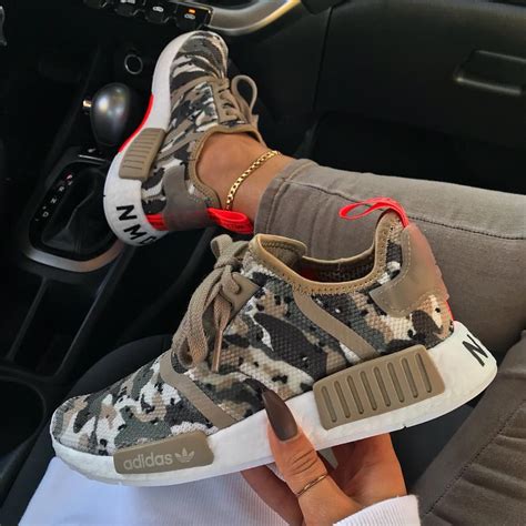 SAYEH SHARELO on Instagram: "Fall vibes in full effect🍃🐿🌿🍁🌰 NMD R1 Camo" | Adidas shoes women ...