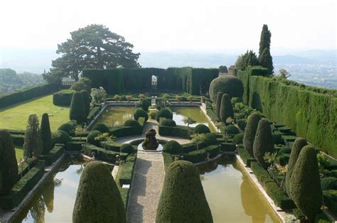 Tuscan historic gardens and Villas - Glorious Tuscany