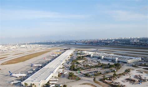 MIA Sets New Record for Cargo Shipments in 2020 | Airport Industry-News