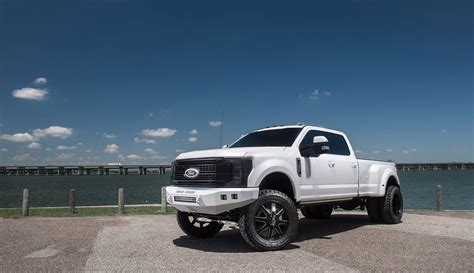 2020 Ford F450 Dually Platinum Black