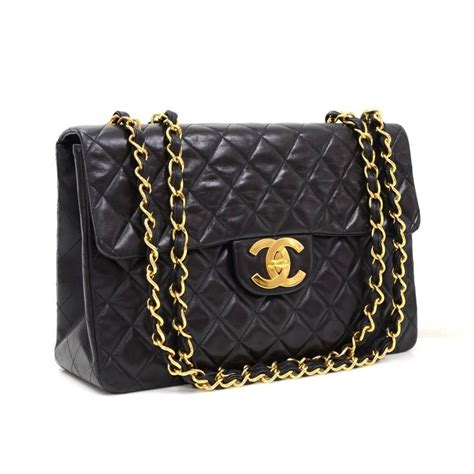 Black Quilted Purse With Gold Chain | semashow.com