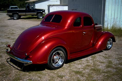 1937 Ford Coupe