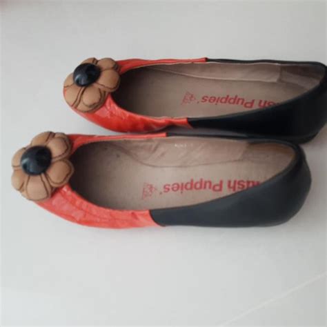 Hush Puppies, Women's Fashion, Footwear, Flats on Carousell