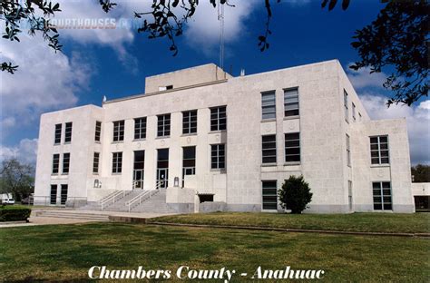 Chambers County Courthouse | TexasCourtHouses.com