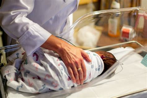 How to Become a NICU Nurse (Neonatal Nurse) — Pacific College