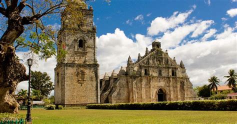 Up to 30% Off | Laoag and Vigan Full Day Tour from Laoag City, Philippines - Klook Philippines