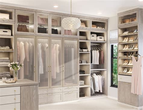 Chic Home Decorating Ideas - Easy Interior Design: Large Closet Organizers