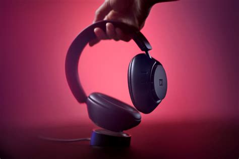 Dolby’s latest headphones bring the cinema to your ears - Yanko Design