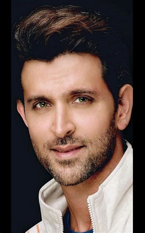 Hrithik Roshan Images | Bollywood Actor Hrithik Roshan Photos - Live Cinema News