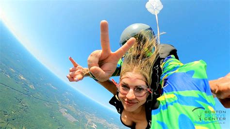 What to Wear Skydiving | Boston Skydive Center