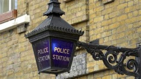 Nine police stations may close in London - BBC News