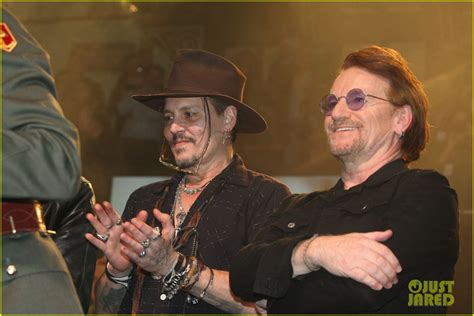 Johnny Depp Joins Bono & More at Shane MacGowan's 60th Birthday Concert ...