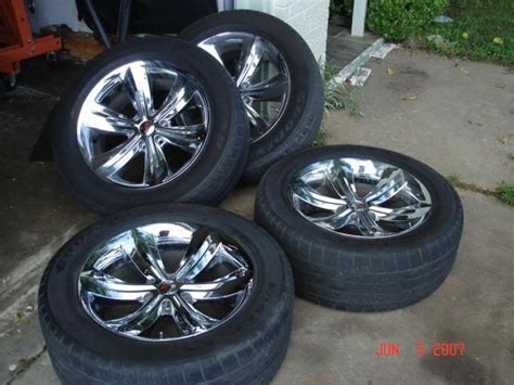 6 Lug Wheels for Chevy Truck (16, 17, 18 inch Rim) | Types Trucks