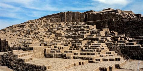 Descubra a pirâmide da Huaca Pucllana | PFCONA