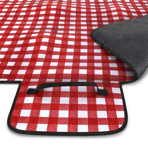 picnic blanket red max