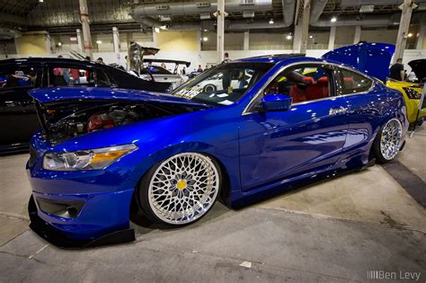 Blue 2008 Honda Accord Coupe with Airlift Performance Suspension ...