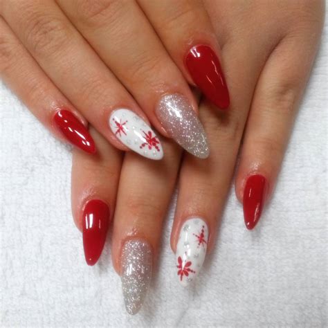 26+ Red and Silver Glitter Nail Art Designs , Ideas | Design Trends ...