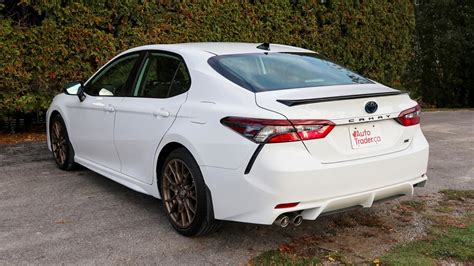 2023 Toyota Camry Hybrid Review | AutoTrader.ca