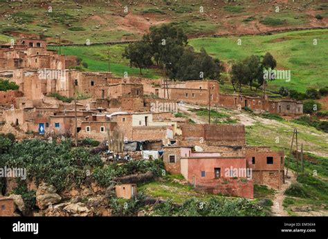 Morocco, Houses in rural area Stock Photo - Alamy