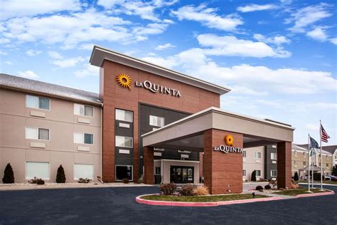 La Quinta Inn & Suites Elkhart - I-80 & I-90, Exit 92, IN - See Discounts