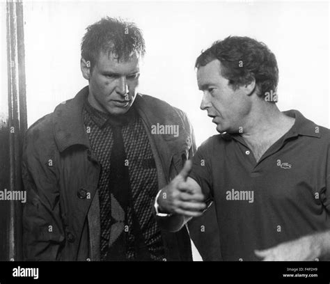 Harrison Ford, Ridley Scott / Blade Runner 1982 directed by Ridley ...