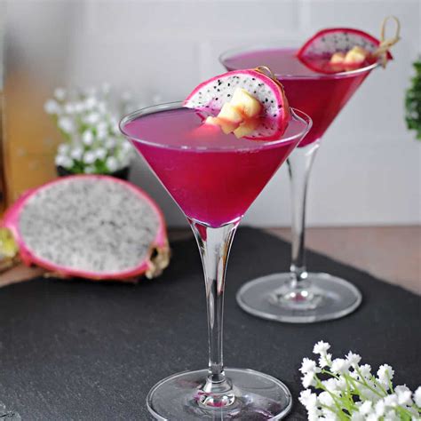 Dragon Fruit Cocktail - Ovenspiration