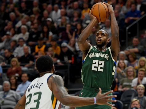 Milwaukee Bucks: Khris Middleton’s 3 best games of the season so far