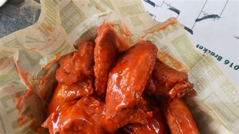 The 12 Best Wingstop Sauces, Ranked