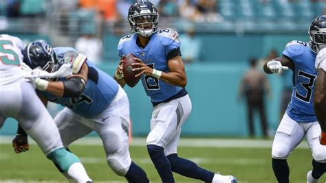 Marcus Mariota Injury Status: Titans QB Down After Delay