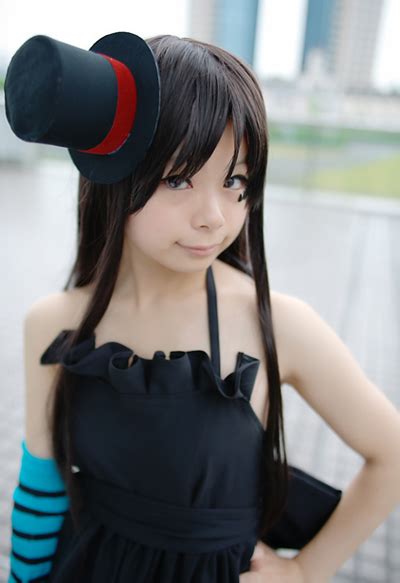 Car Modifikation: K-On Anime Cosplay - Akiyama Mio