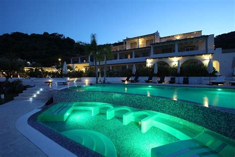 Hotel Mea, Hotels Recommendation in Lipari Island Italy - Agoda Hotels