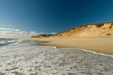 10 Best American Beaches and 10 To Avoid | American beaches, Beach, Provincetown cape cod