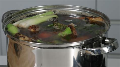 How to make beef stock recipe - BBC Food