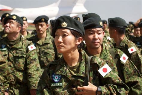 Militer Jepang Kesulitan Rekrut Tentara Baru | Republika Online