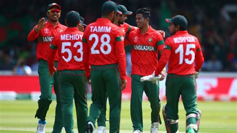 Bangladesh Don Red Away Jersey During PAK vs BAN ICC Cricket World Cup ...