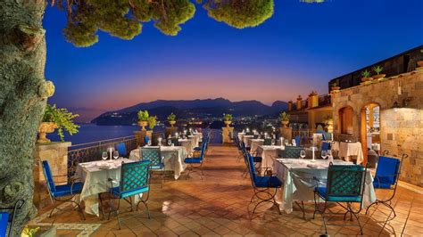 Hotel con ristorante e lounge bar sul mare a Sorrento – Ristorante Hotel La Tonnarella Sorrento