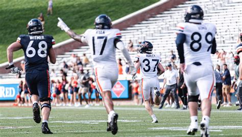 UVA Strong: Signs of Football Team’s Resilience Evident During ...