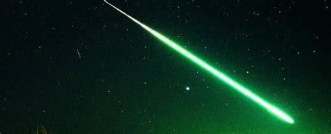 Bright Green Meteors Seem to Be Raining Down on New Zealand, But Why ...